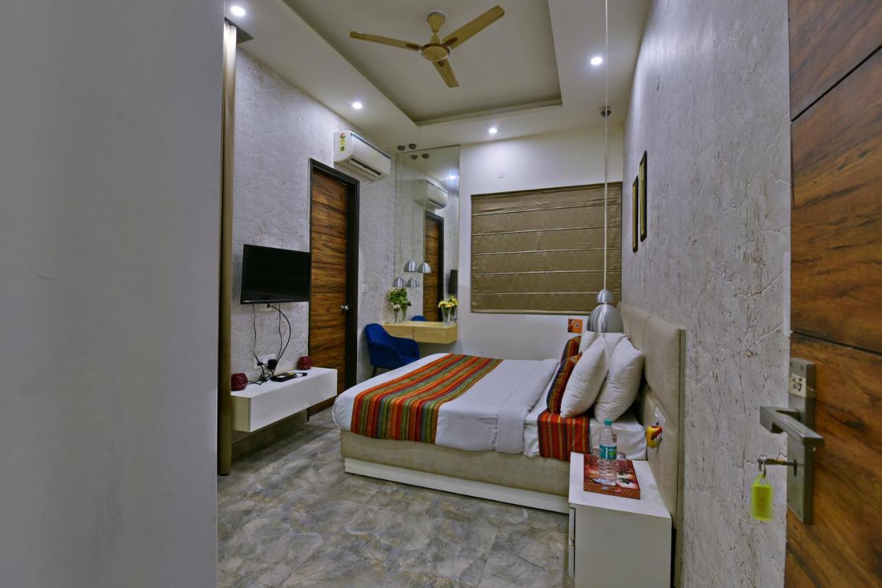 Hotel Fortune Inn- Noida Sector 19 Esterno foto